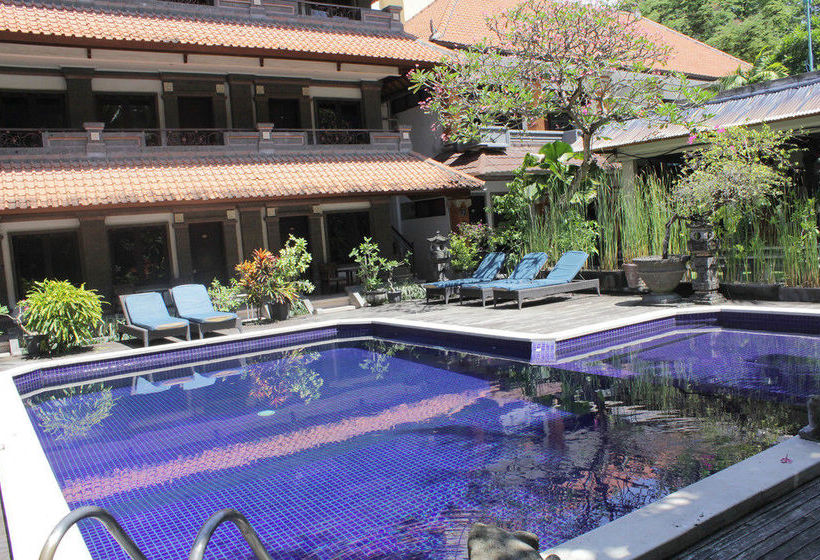 ホテル Puri Tanah Lot