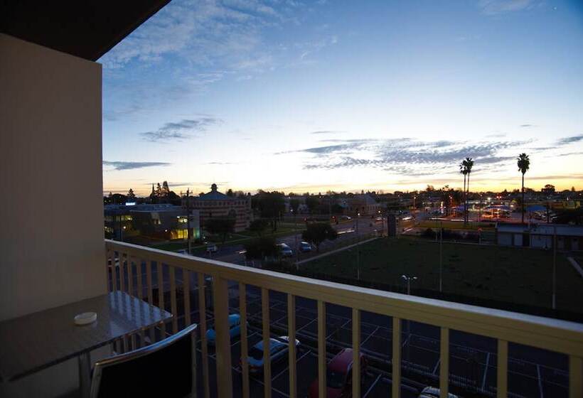 هتل Quest Mildura