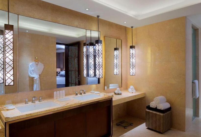 Radisson Blu Hotel Kashgar