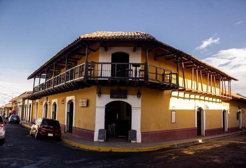 Отель La Gran Francia