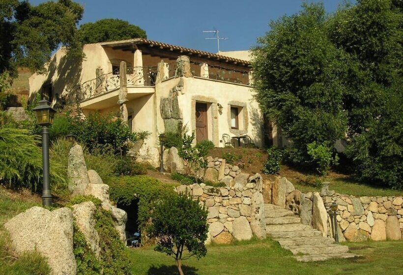 בית מלון כפרי Ristorante Funtana Abbas