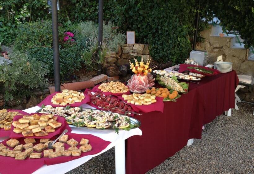 فندق Ristorante Il Caminetto