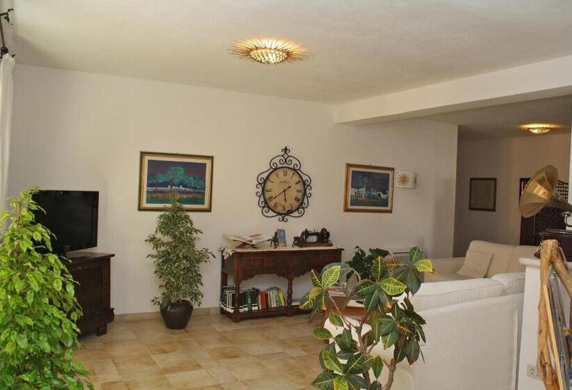 فندق San Pantaleo