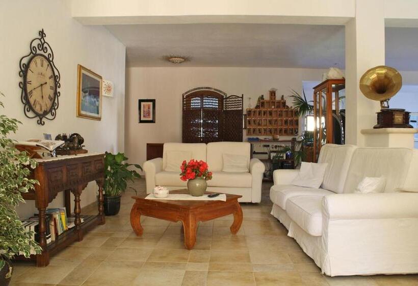 فندق San Pantaleo