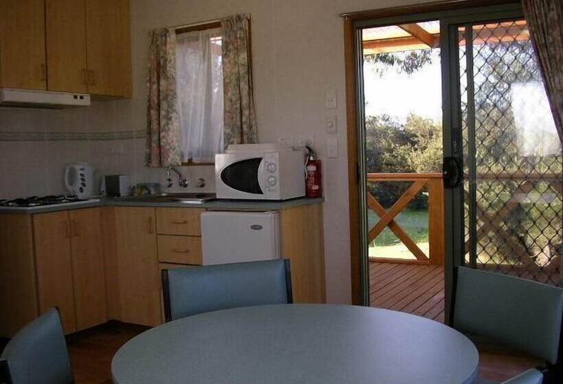 בית מלון כפרי Seal Bay Cottages