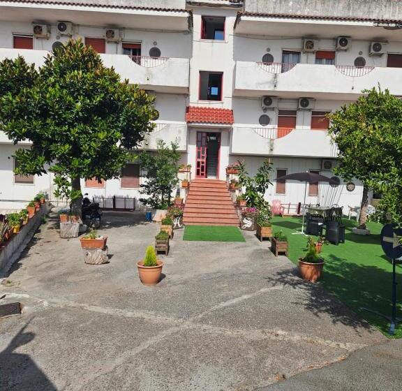 בית מלון כפרי Souvenir