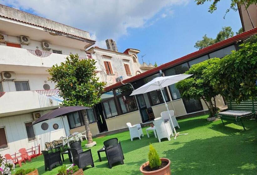 בית מלון כפרי Souvenir