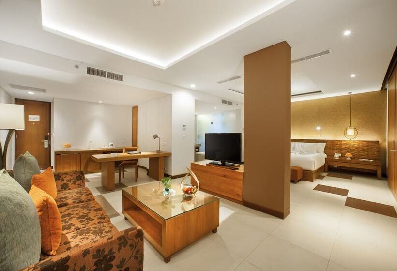 Sun Island Hotel & Spa Legian