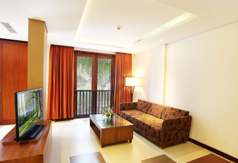 Sun Island Hotel & Spa Legian