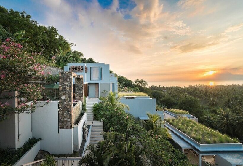 فندق Svarga Resort Lombok