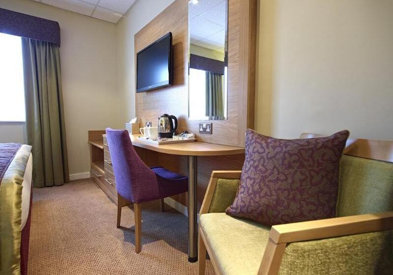 호텔 The Briar Court