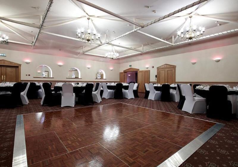 호텔 The Briar Court