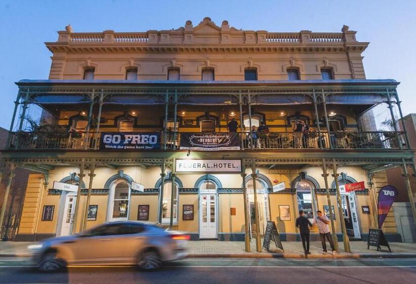 Отель The Federal Boutique