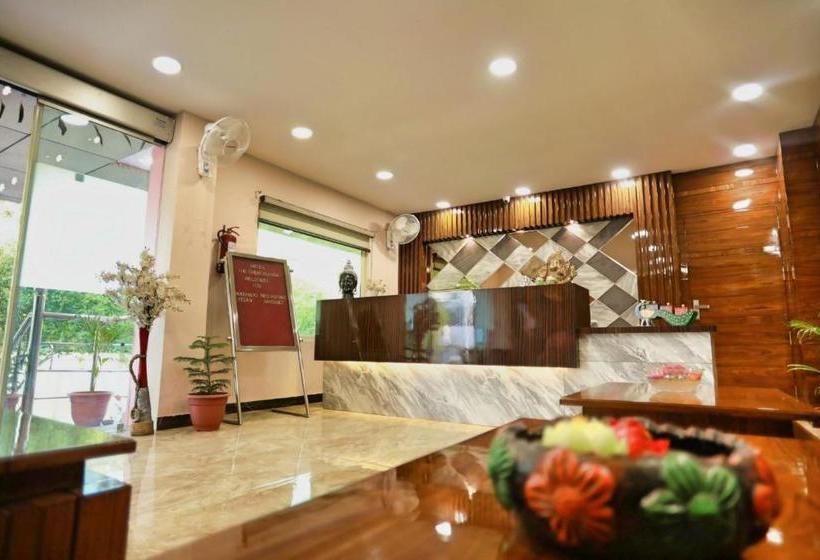 בית מלון כפרי Great Anannda