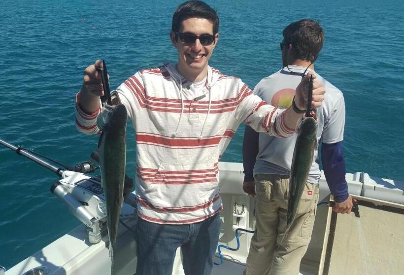 酒店 The Inn At Harbor Shores