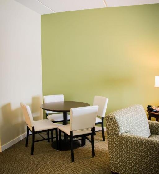 酒店 The Inn At Harbor Shores