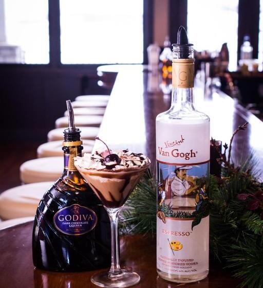 Отель The Inn At Harbor Shores