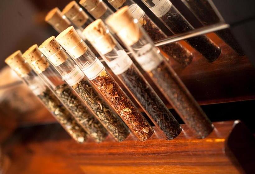 酒店 The Inn At Harbor Shores