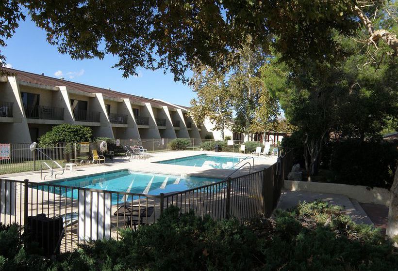 호텔 The Inn At Silver Lakes