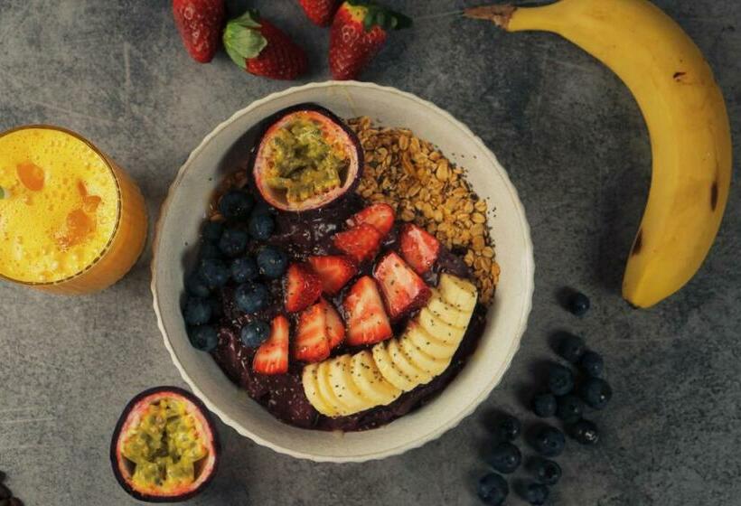 هتل The Lawson Riverside Suites