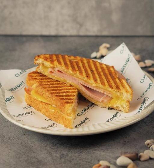 هتل The Lawson Riverside Suites