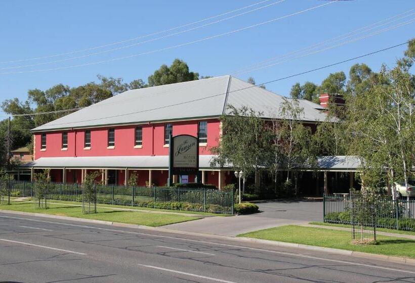 هتل The Lawson Riverside Suites