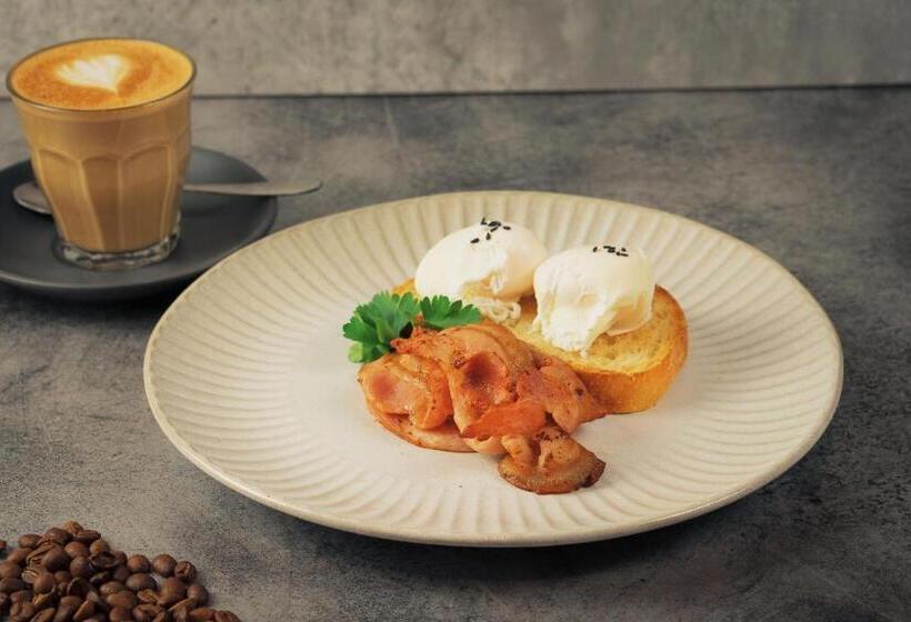 هتل The Lawson Riverside Suites