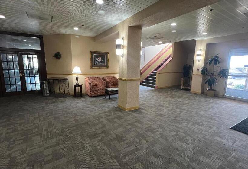 The Lodge Hotel And Banquets