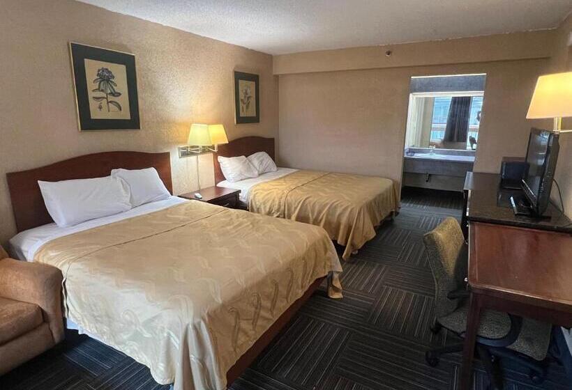 The Lodge Hotel And Banquets