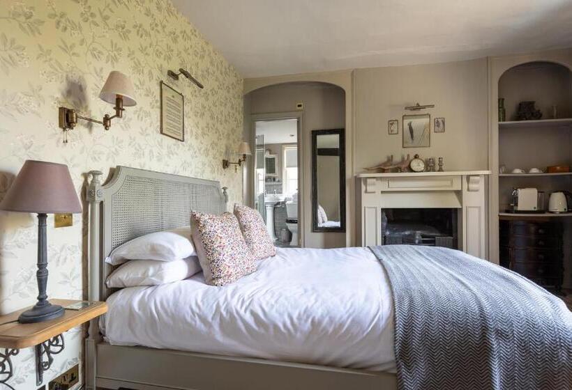 酒店 The Running Horses