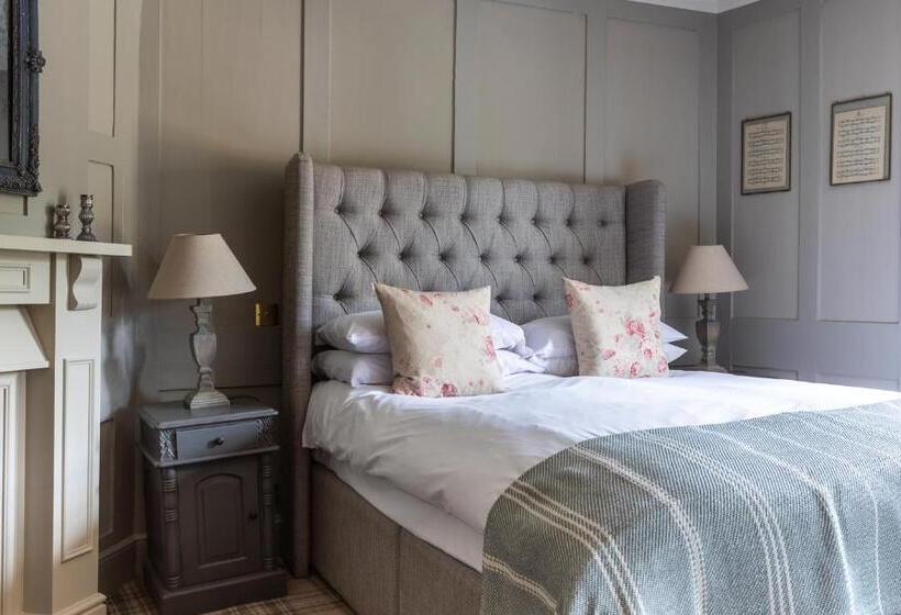 酒店 The Running Horses