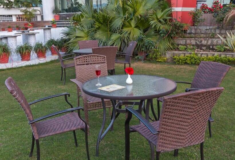 בית מלון כפרי The Solitaire