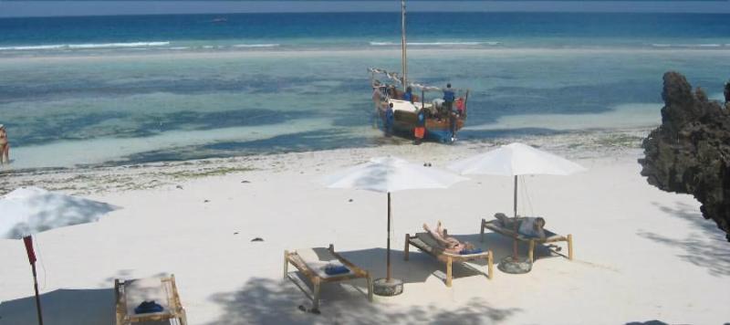 Отель Unguja Lodge