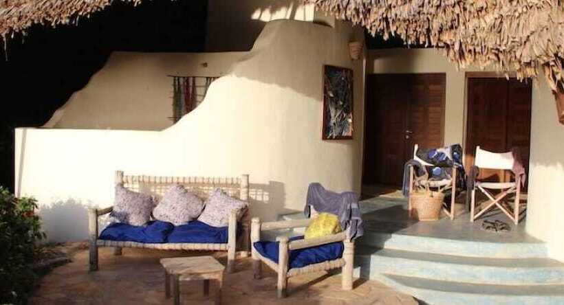 Отель Unguja Lodge