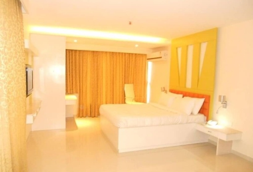 Отель United 21, Hyderabad