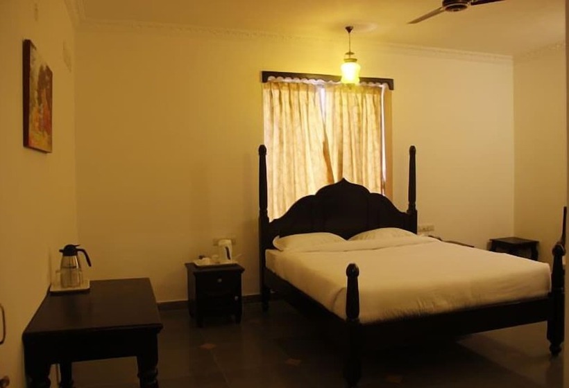 Szálloda United 21 Lake City Resort