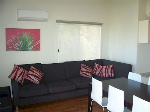 בית מלון כפרי Nrma Victor Harbor Beachfront Holiday Park