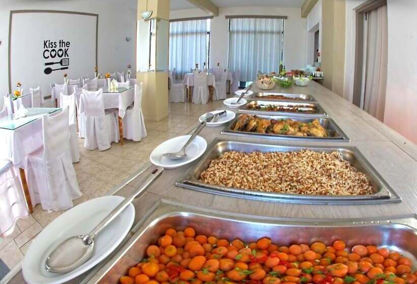 Отель Villa Andrews