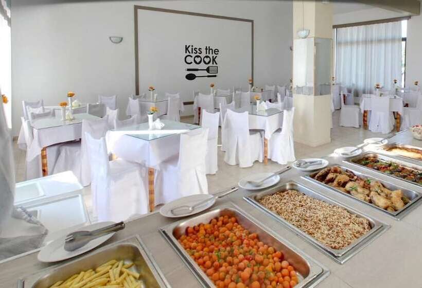 Отель Villa Andrews