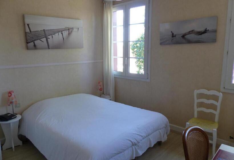 Logis Hotels   Au Colombier Du Touron