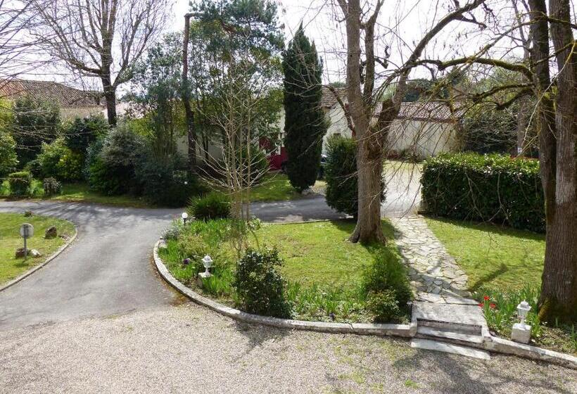 Logis Hotels   Au Colombier Du Touron