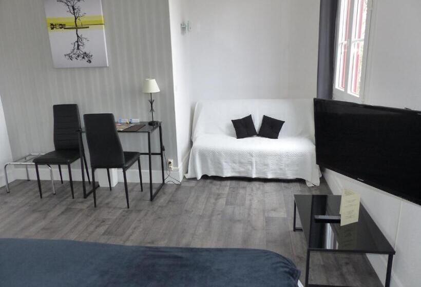 Logis Hotels   Au Colombier Du Touron