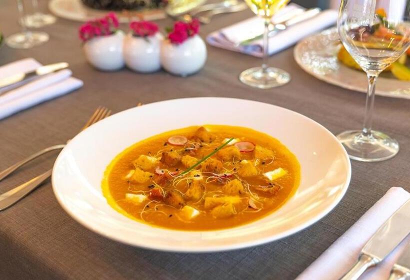 Logis Hotels   Au Colombier Du Touron