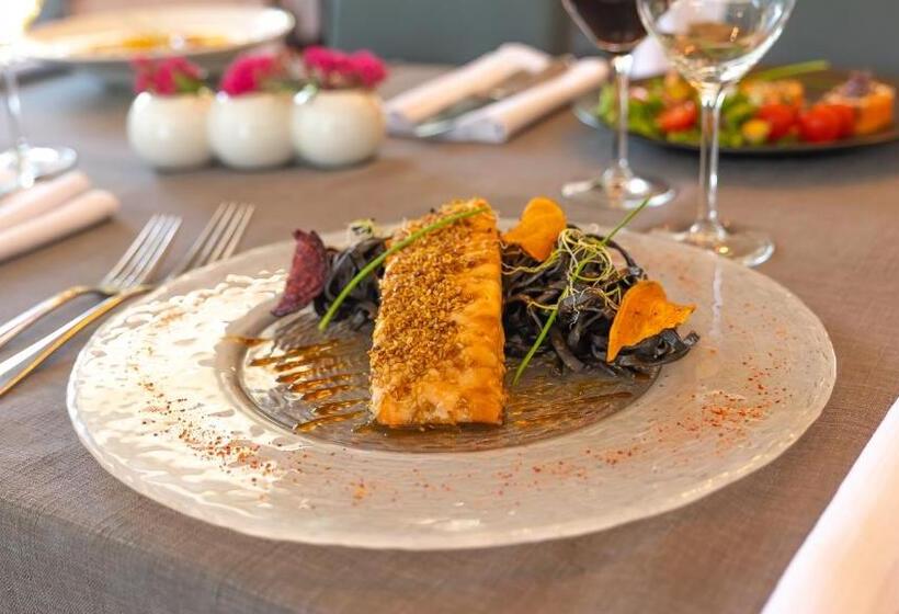 Logis Hotels   Au Colombier Du Touron