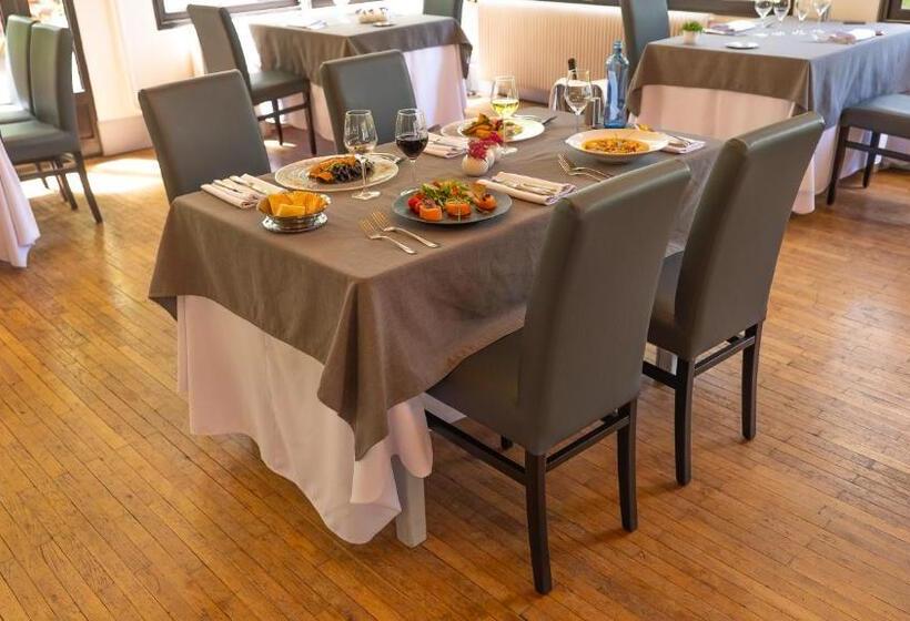 Logis Hotels   Au Colombier Du Touron