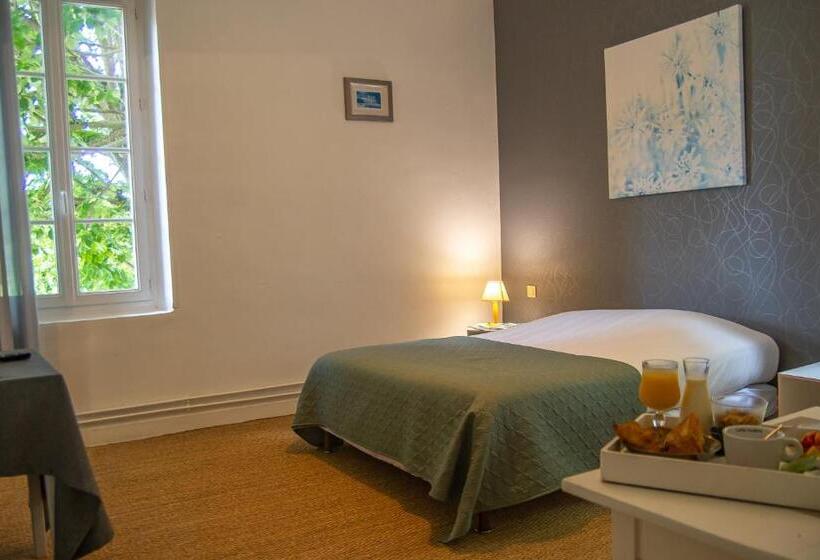 Logis Hotels   Au Colombier Du Touron