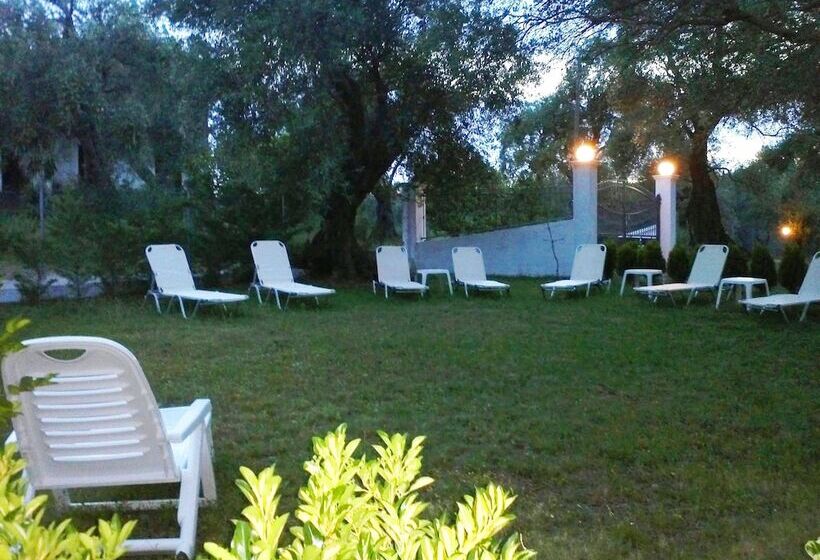 Marilena Apartments & Studios