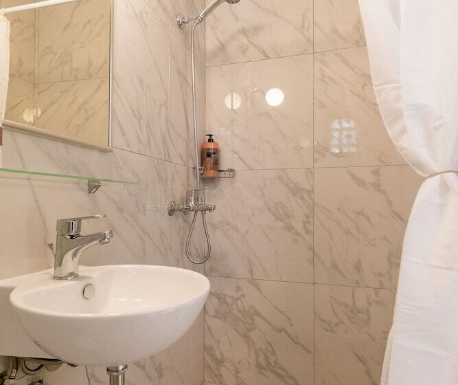 Marilena Apartments & Studios