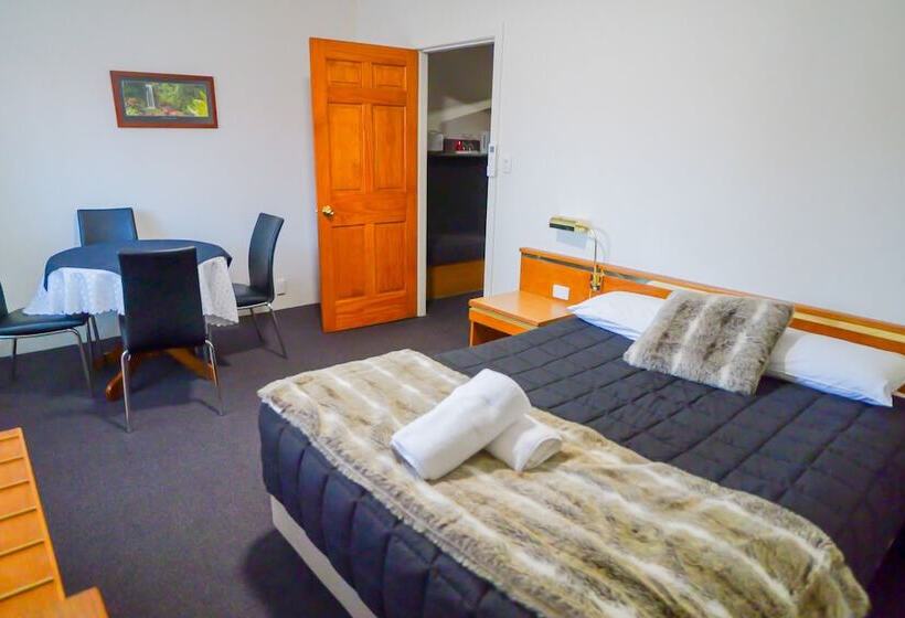 汽车旅馆 Abbotsleigh Motor Inn