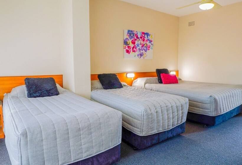 汽车旅馆 Abbotsleigh Motor Inn